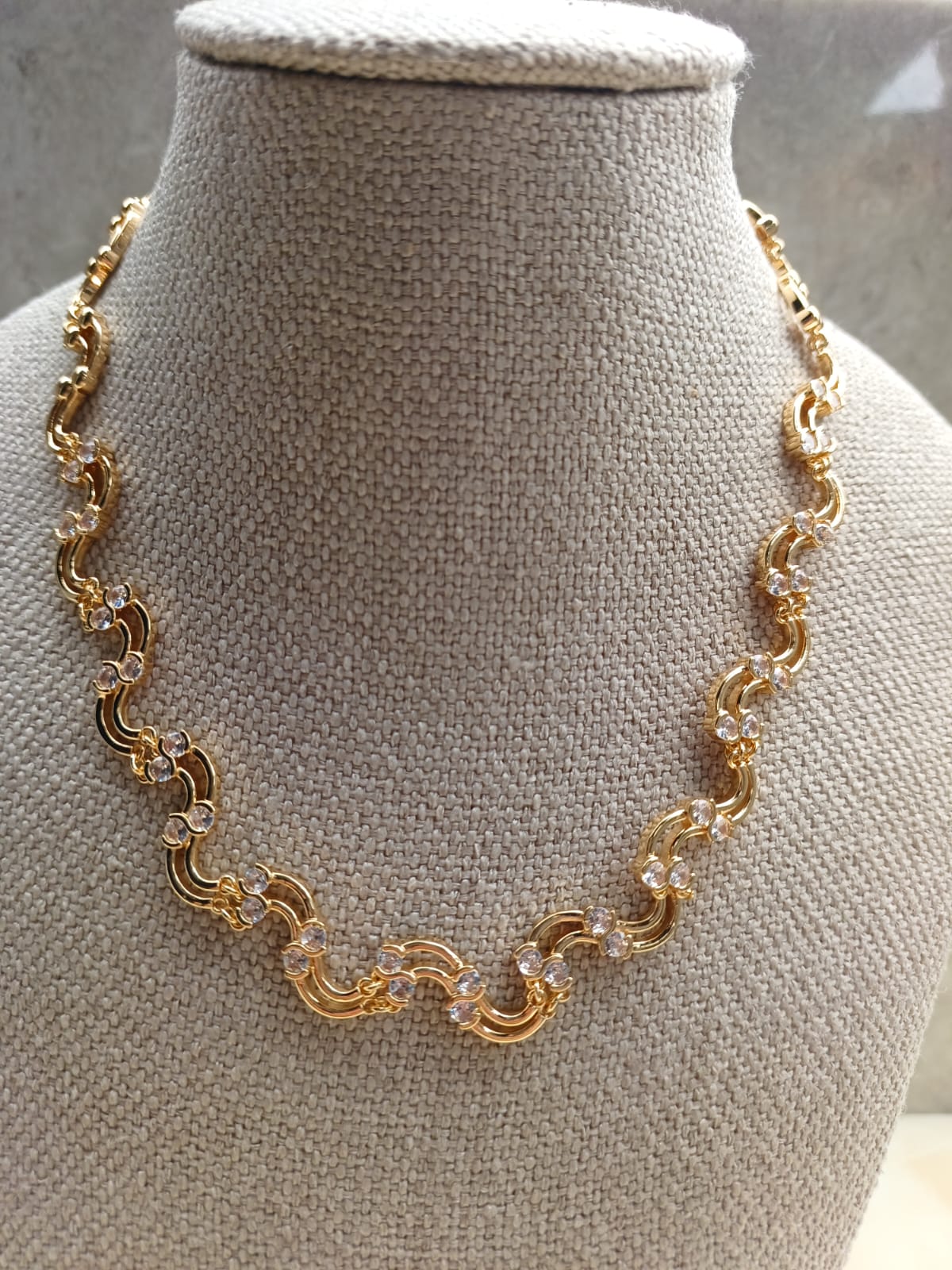Choker Cravejado Zircônia