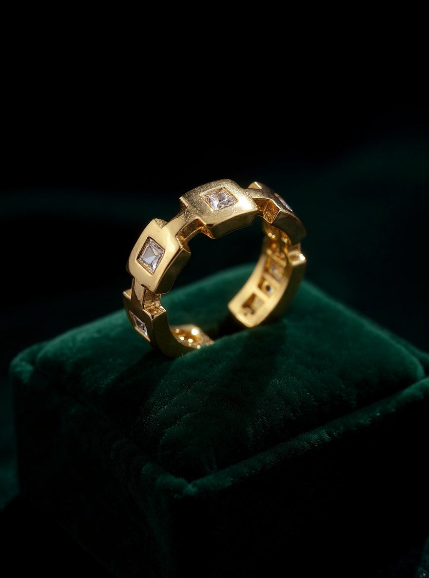 Anel Regulável com Zirconias