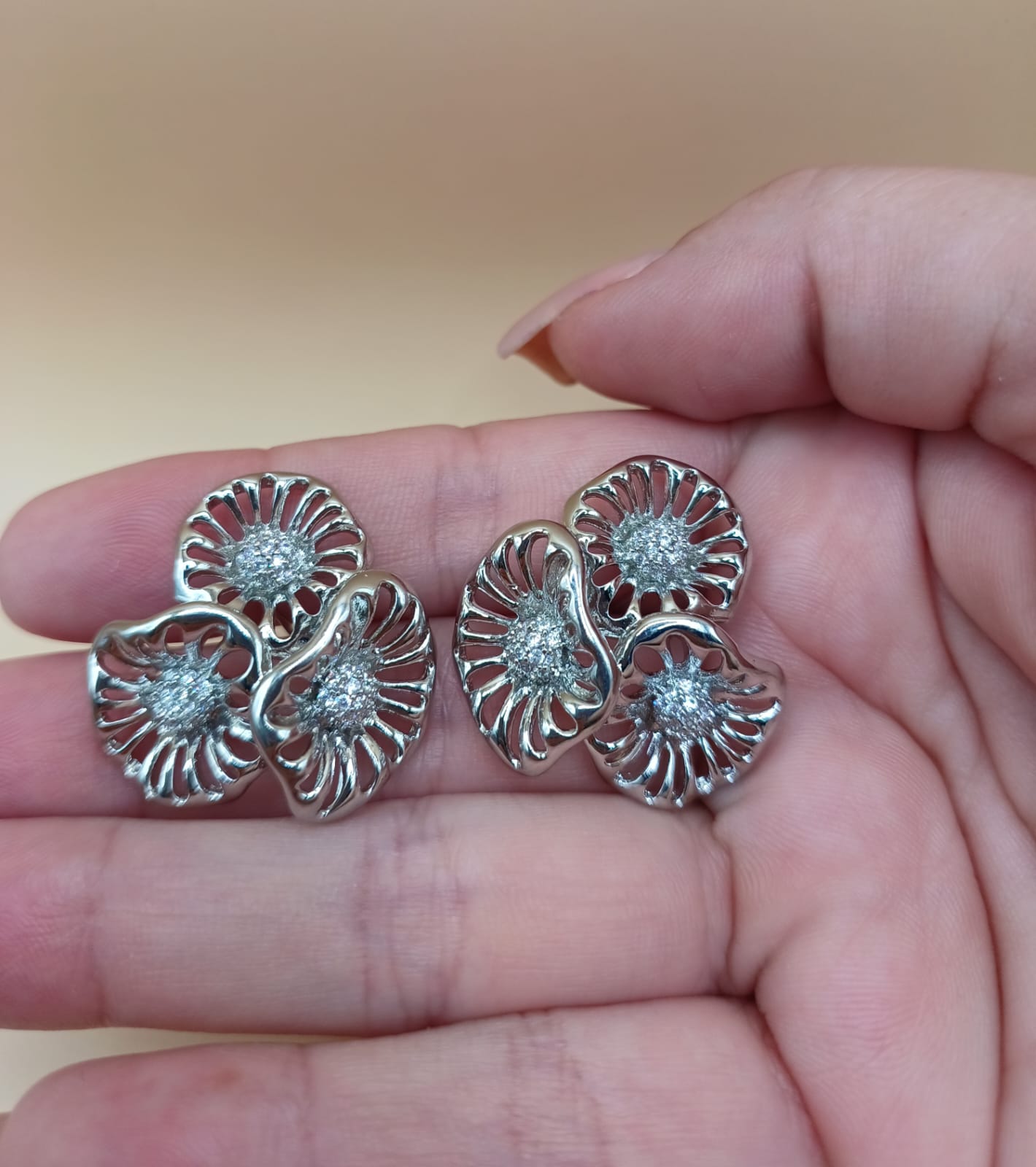 Brinco Maxi Trio de Flor