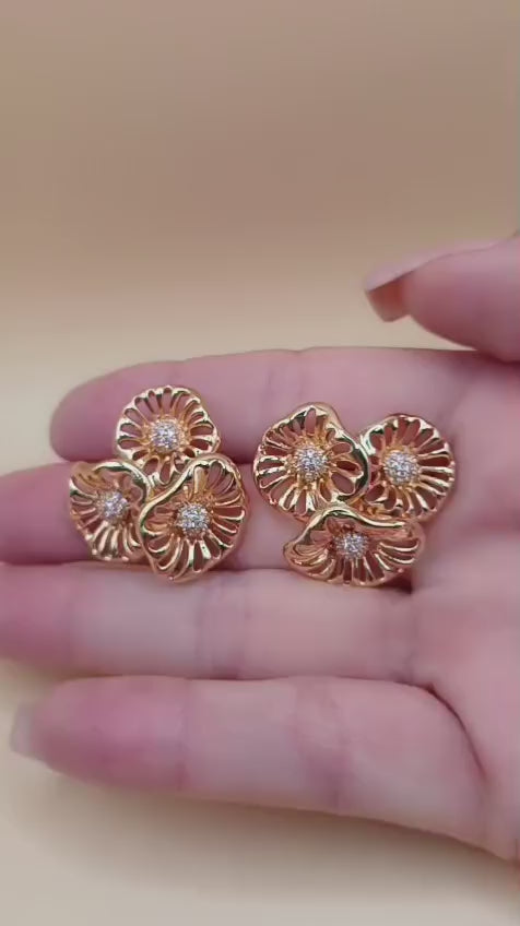 Brinco Maxi Trio de Flor