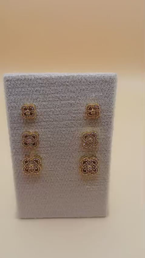 Brinco Trio de Trevo Cravejado