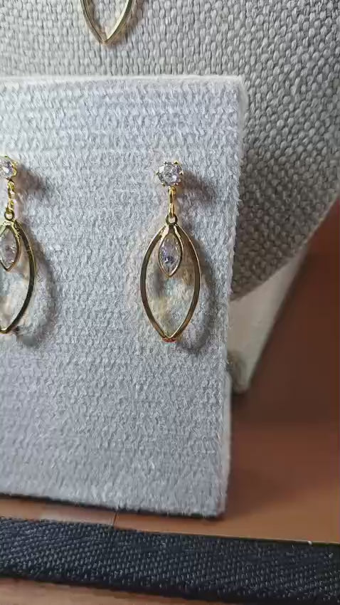 Conjunto Gotas com Zirconias