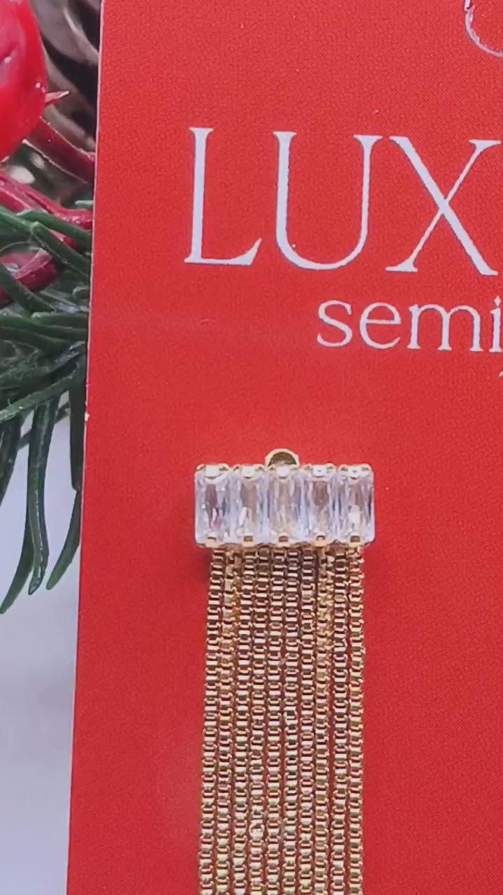 Brinco Franja com Zirconias Cravejadas