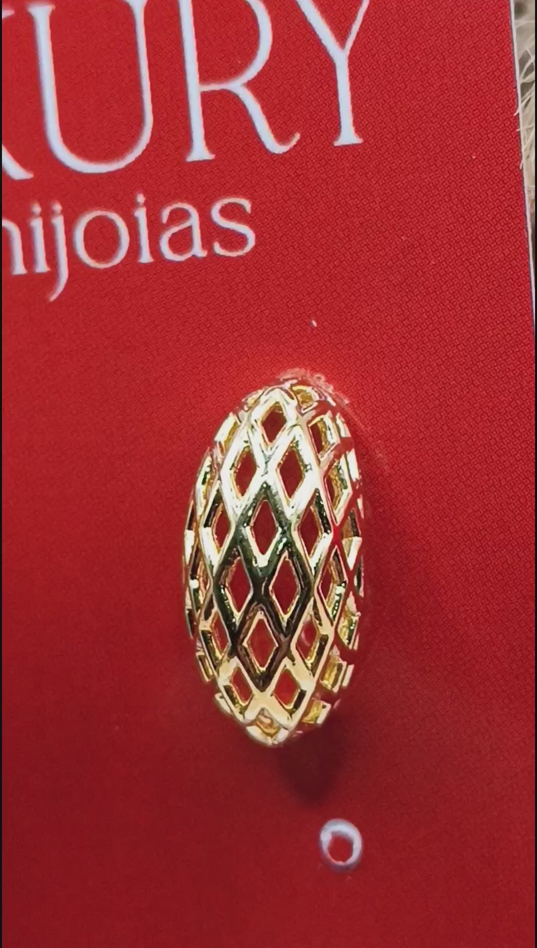 Brinco Gota Pequeno Vazado