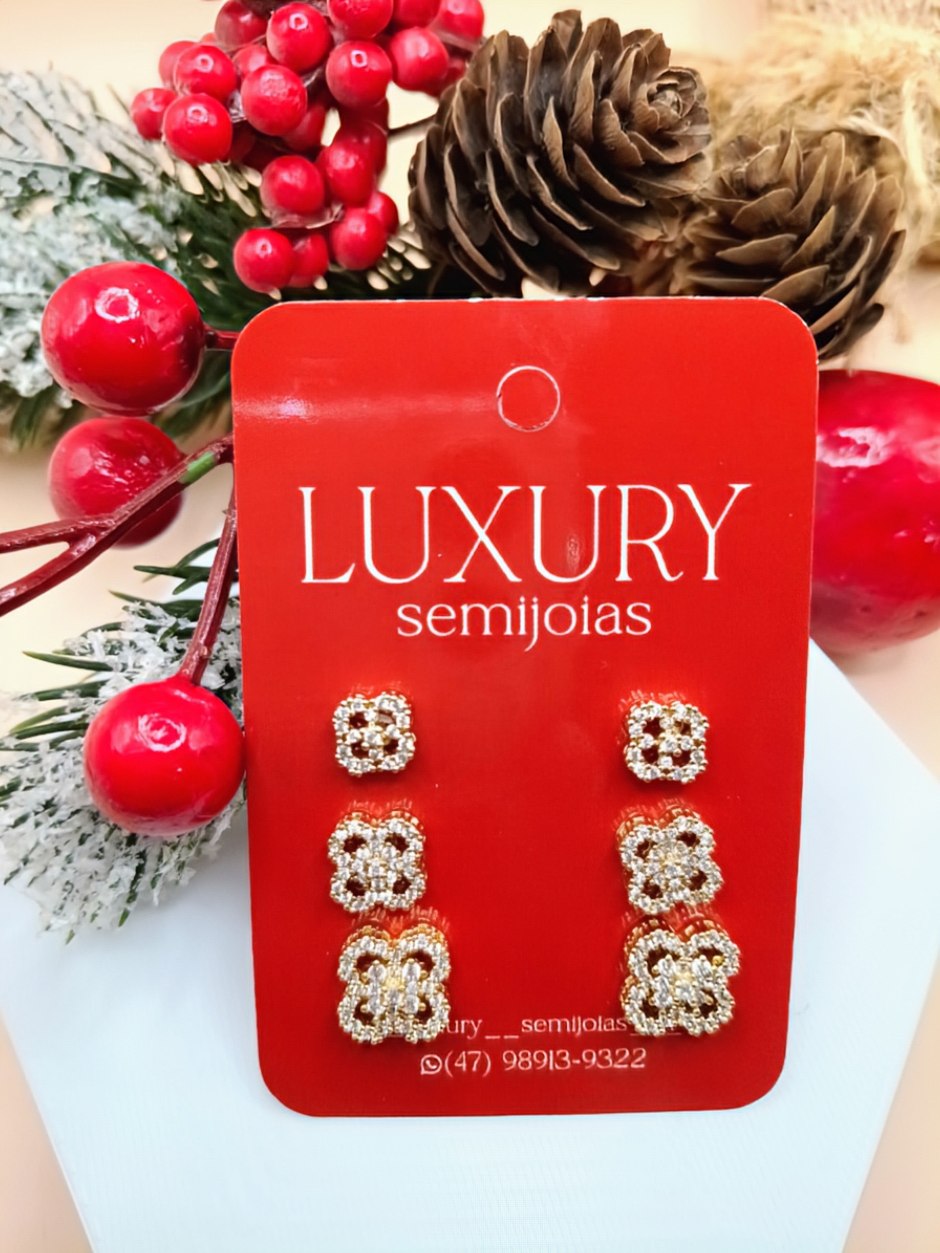 Brinco Trio de Trevo Cravejado