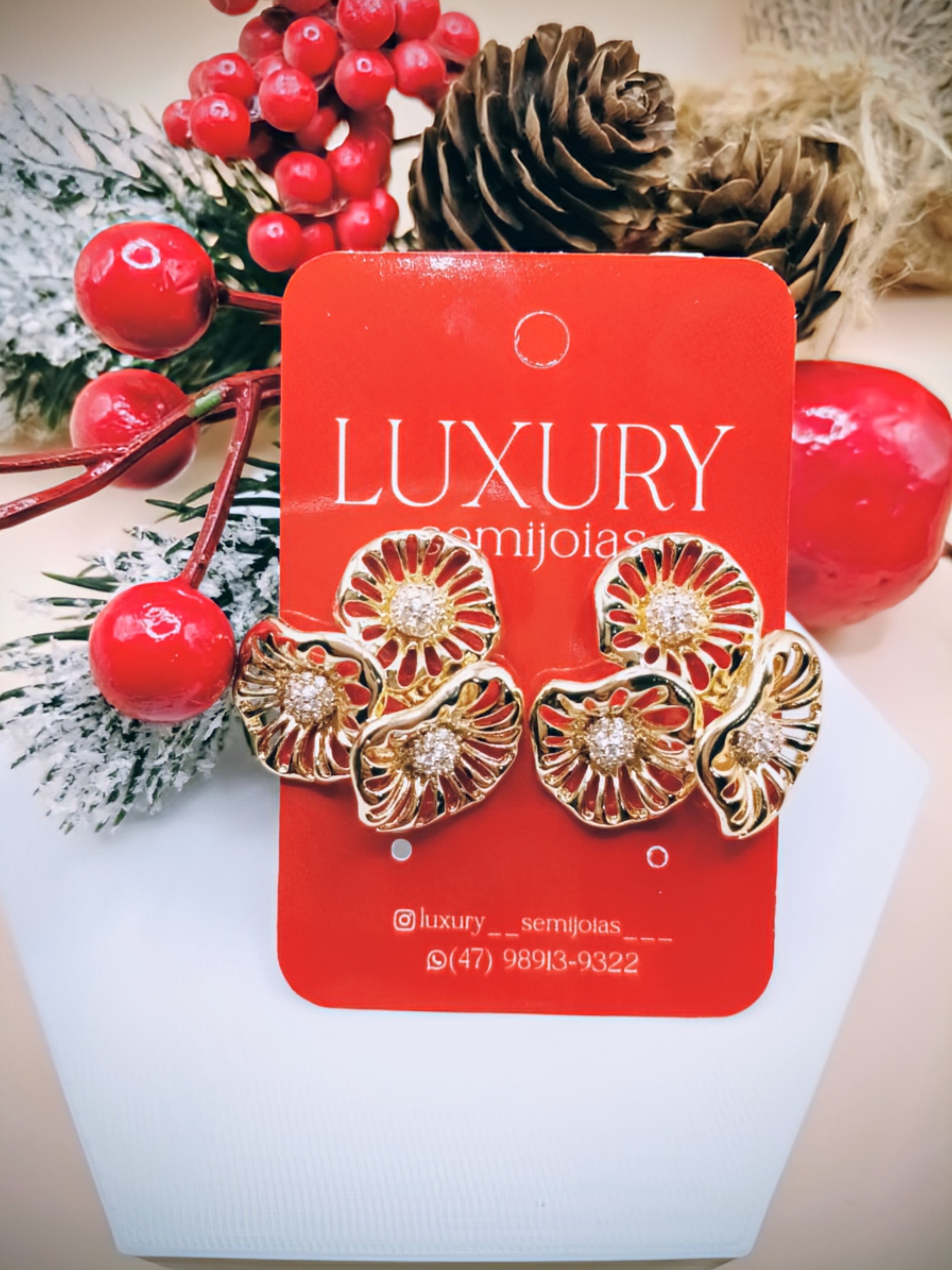 Brinco Maxi Trio de Flor