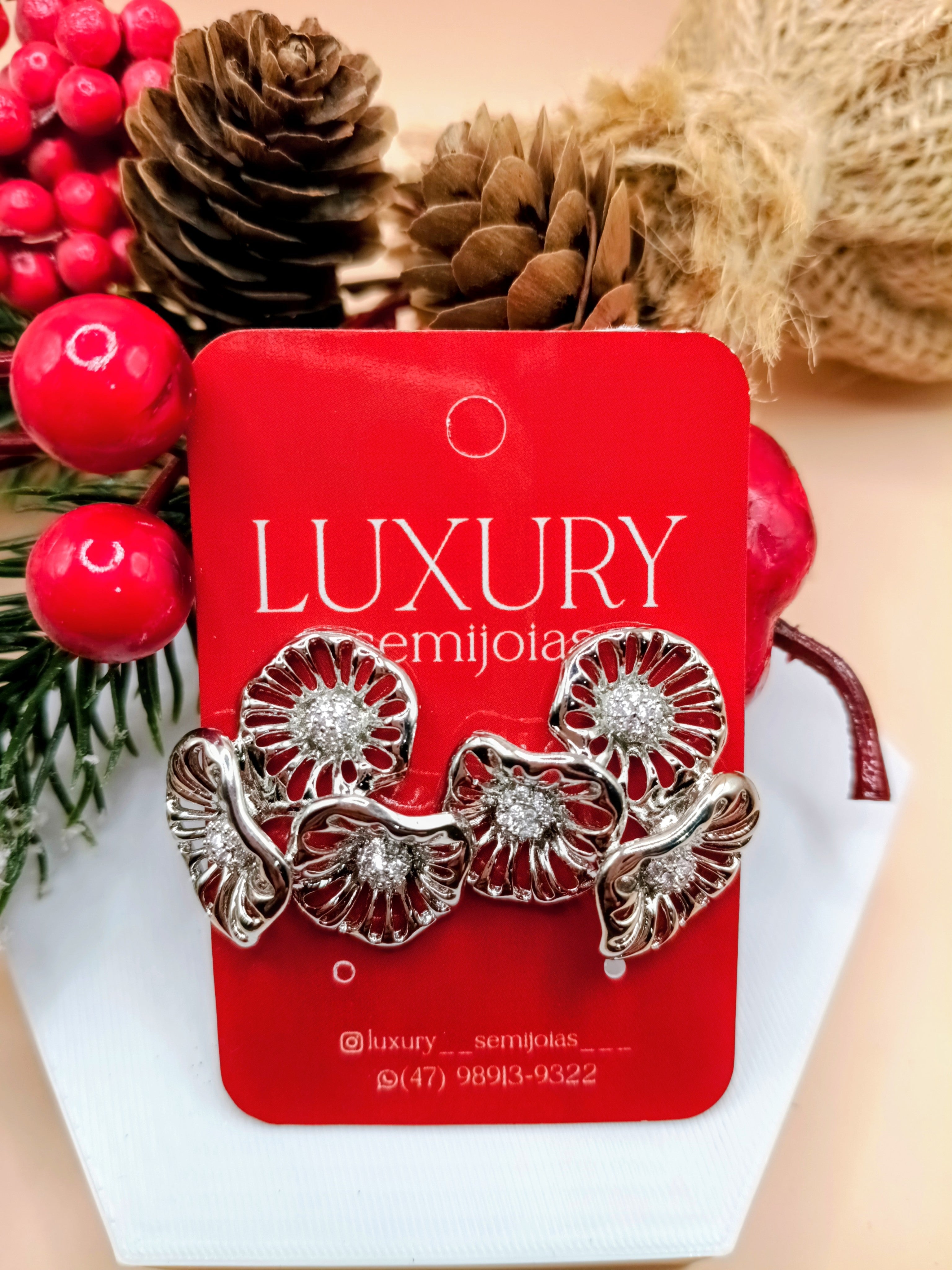 Brinco Maxi Trio de Flor